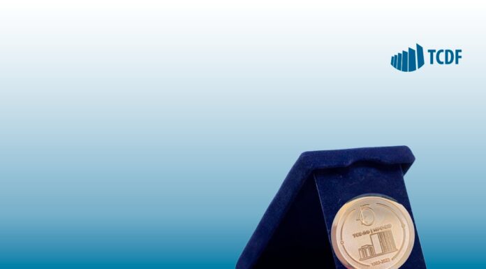 TCDF recebe diploma e medalha comemorativa do TCE/RO e do MPC/RO