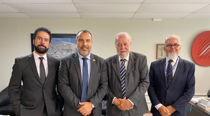 Presidente do TCDF faz visita técnica ao Tribunal de Contas dos Municípios da Bahia