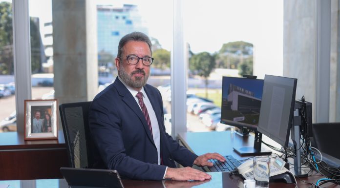 Conselheiro do TCDF vai apresentar principais falhas em licitações durante 29º Semat