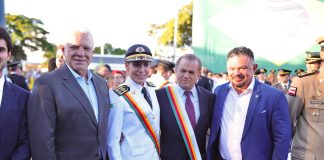Presidente do TCDF é agraciado com a Medalha Tiradentes, maior honraria da PMDF