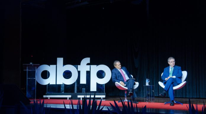 Presidente do TCDF participa de congresso sobre os desafios da gestão pública