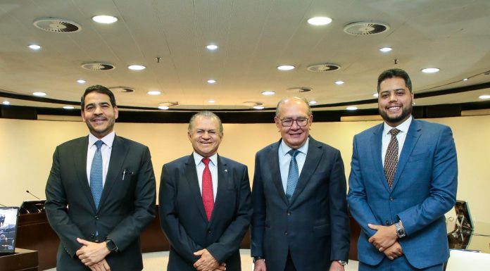 “Não há democracia sem controle, mas ele precisa ser repensado”, afirma ministro do STF Gilmar Mendes durante I Fórum de Direito Público no TCDF