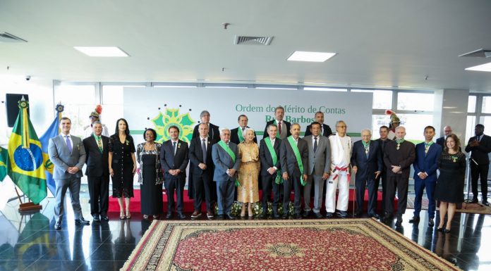 TCDF celebra 65 anos com cerimônia de entrega de comendas
