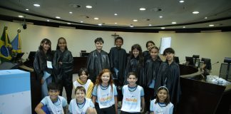 Projeto “TCendo o Futuro” leva crianças ao TCDF para conhecer o papel do controle externo