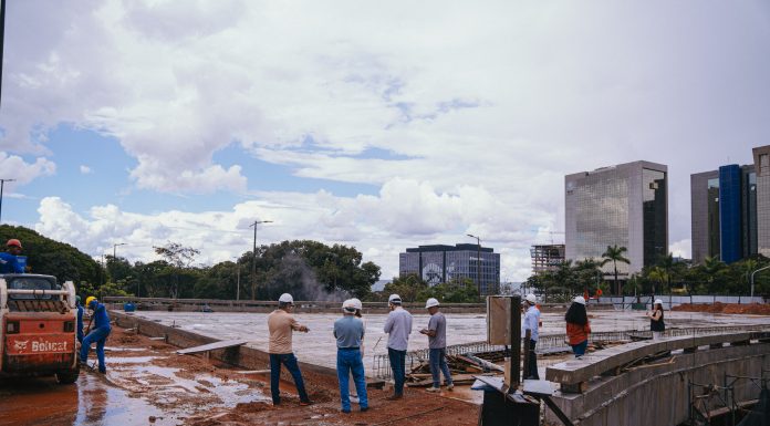 TCDF realiza visita técnica às obras dos viadutos do Eixão Norte