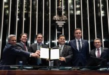 Promulgada Emenda Constitucional que proíbe extinção de Tribunais de Contas