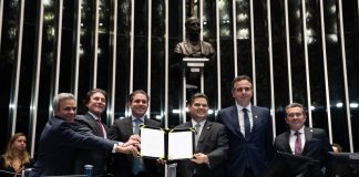 Promulgada Emenda Constitucional que proíbe extinção de Tribunais de Contas