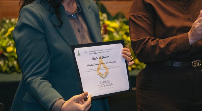 SINJ/DF completa 15 anos com homenagem a servidores do TCDF